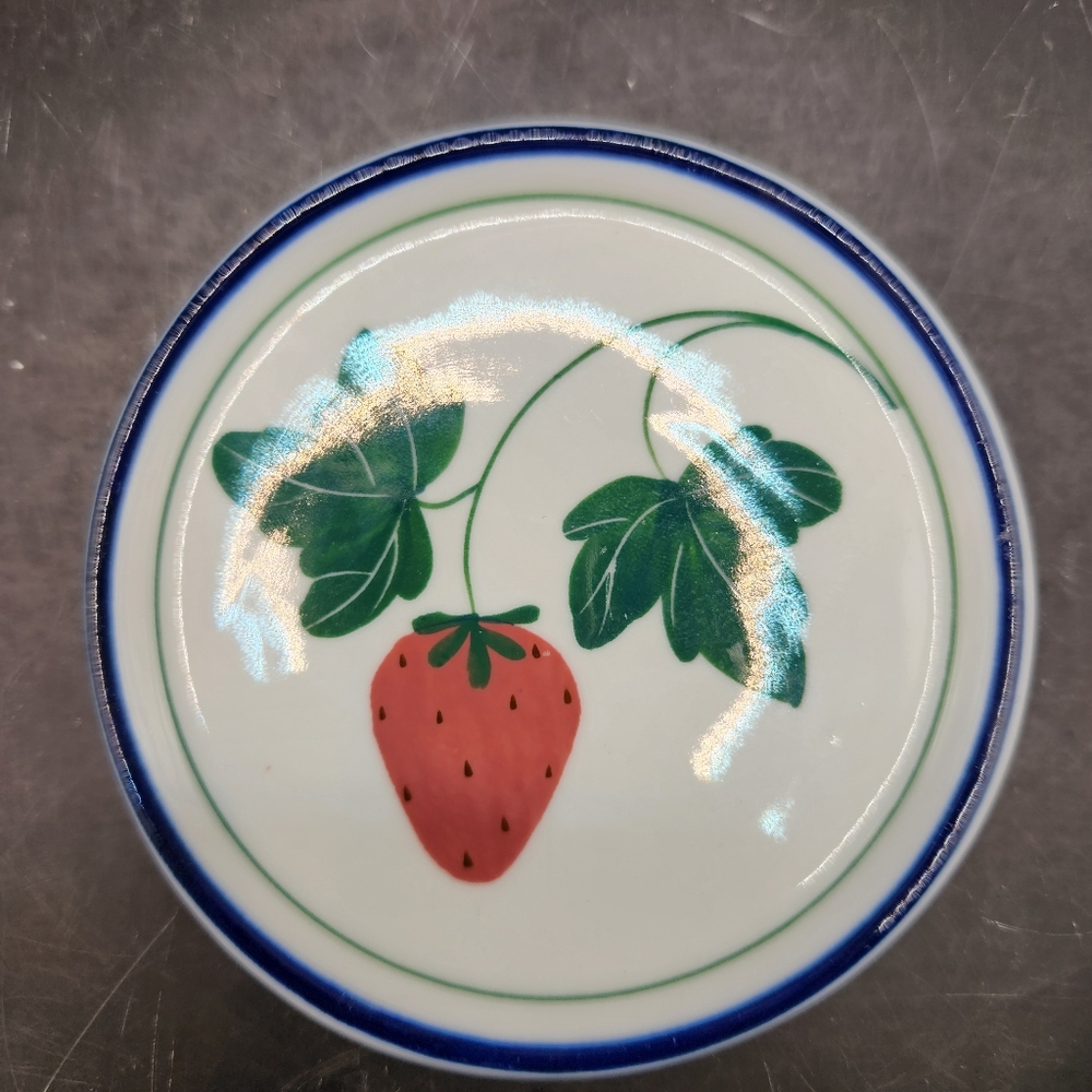 Vintage Dansk Berries Fruit Coasters White with Blue Rim Set of 4 - Picture 2 of 6